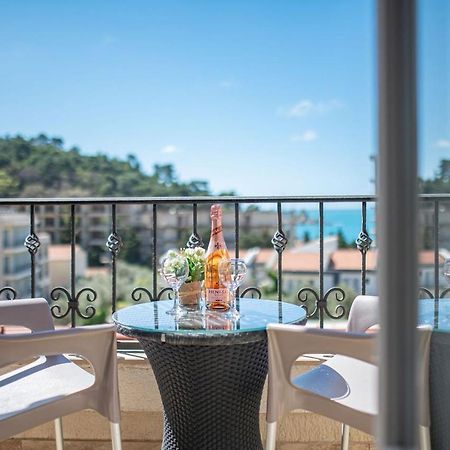 Guest House S-Lux Petrovac Luaran gambar